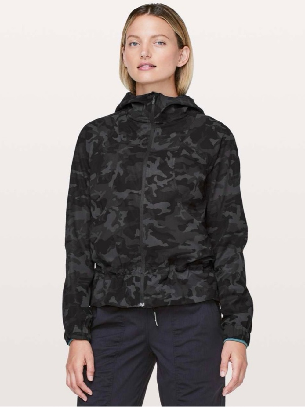 lululemon athletica Black Camo Pack It Up Jacket Size 6